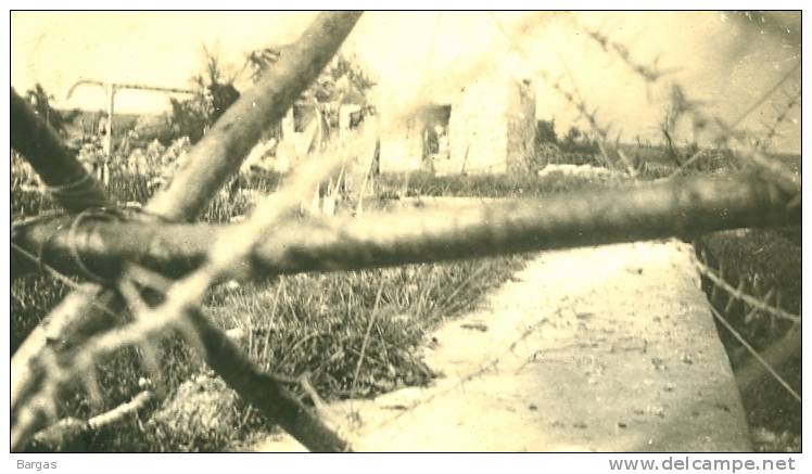 Photo Guerre 14-18 WW1  Bombardement Ruines Poste D'écoute En Face De Sapigneul Maisonnette - Guerre, Militaire