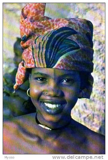 Jeune Fille Arabe A N'DJAMENA Photo J Gabin - Tschad