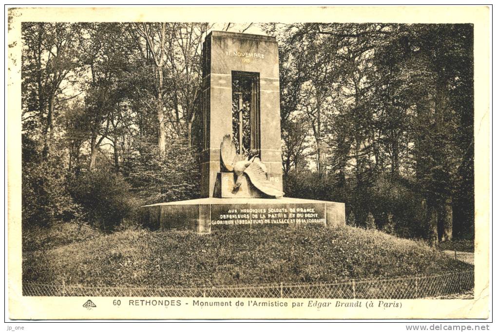 CPSM  60 - RETHONDES       Monument De L´Armistice Par Edgar Brandt  (à Paris)      Voyagée 1934 - Rethondes