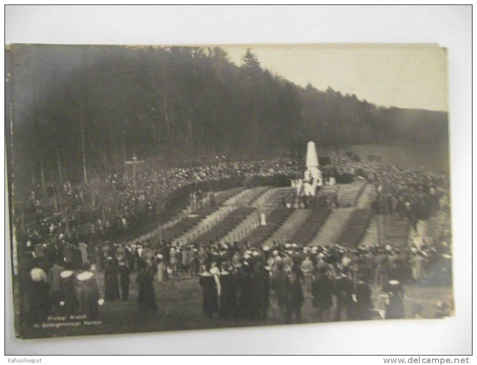 Carte Photo Photgr  Anstat Im Gefangenenlager Hamein - Cementerios De Los Caídos De Guerra