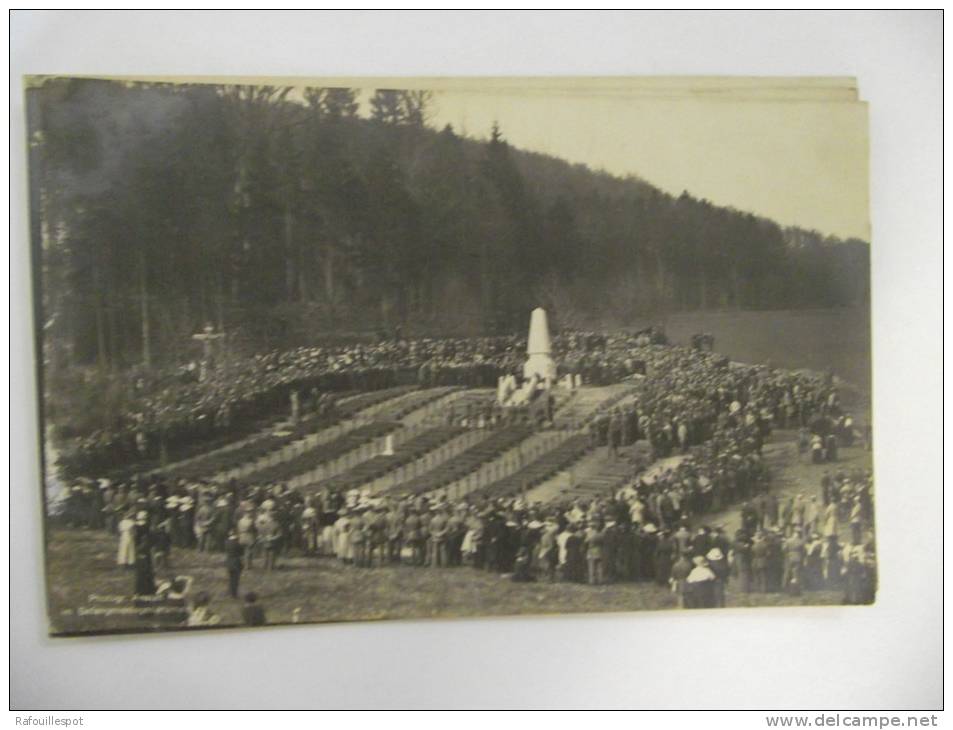 Carte Photo Photgr  Anstat Im Gefangenenlager Hamein - Cimiteri Militari