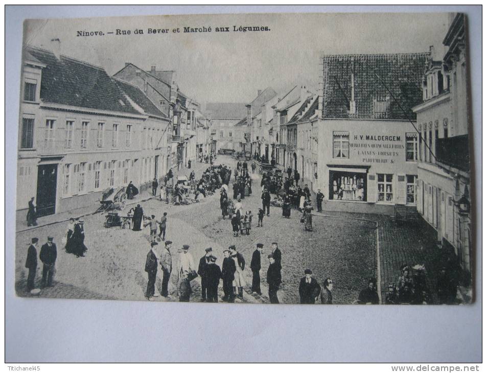 NINOVE - Beverstraat En Plantaardige Markt - Rue Du Bever Et Marché Aux Légumes - Ninove