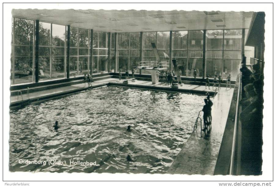 OLDENBURG (Allemagne) - CPSM - Hallenbad - Piscine, Natation, Swimming Pool - Oldenburg