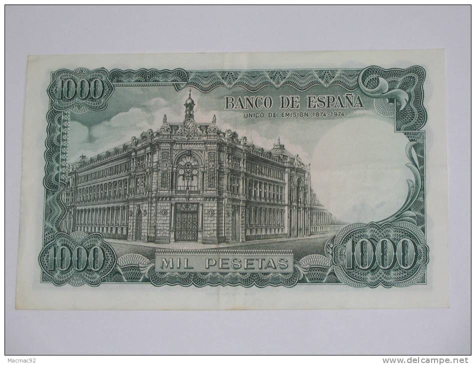 ESPAGNE - 1000 Pesetas - Mil Pestas - 17.7.1971 .El Banco De Espana. Billet Proche Du Neuf !!! - 1000 Peseten