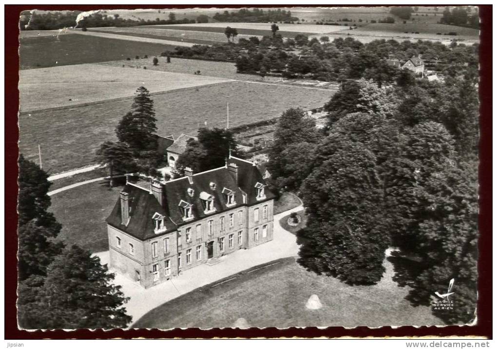 Cpsm  Du   76  En Avion Au-dessus De ..  St Nicolas D' Aliermont  Le Château De Thévray     LEM26 - Autres & Non Classés