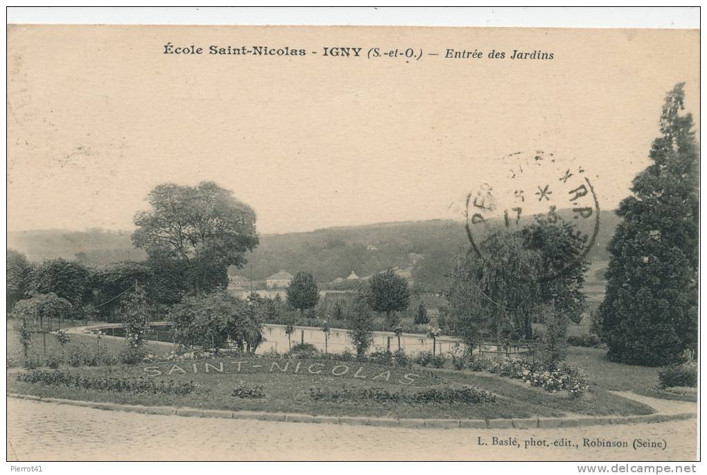 IGNY - École Saint Nicolas - Entrée Des Jardins - Igny