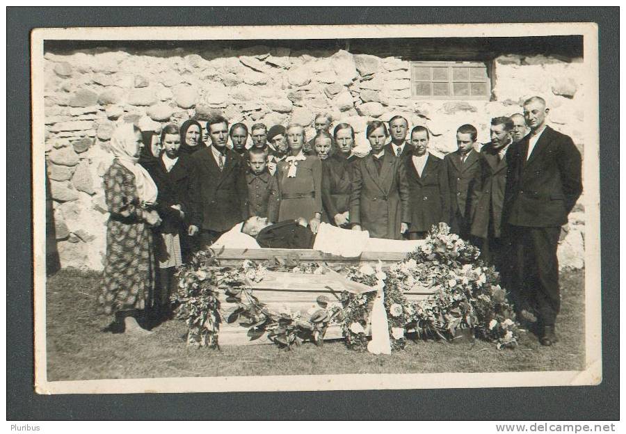 FUNERAL, DEAD  MAN IN CASCET COFFIN,  OLD REAL PHOTO  POSTCARD - Funeral