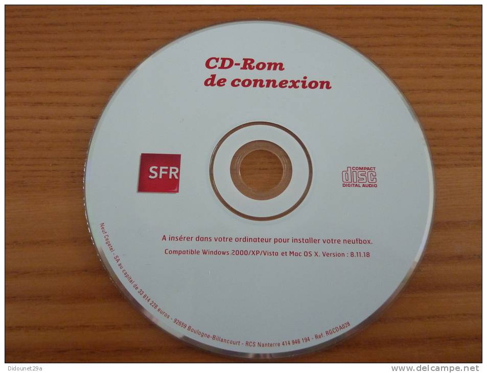 CD "CD-Rom De Connexion SFR" - Kit De Conección A Internet