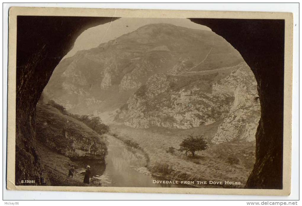 Angleterre--DOVEDALE --1925--Dovedale  From Dove Holes (with Peoples) N° S.13281 éd Kingway Real -Phot Series - Derbyshire