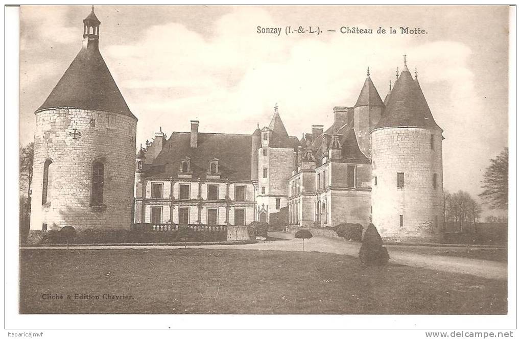 J : Indre Et  Loire :  SONZAY  : Vue  Château  De  La  Motte - Autres & Non Classés