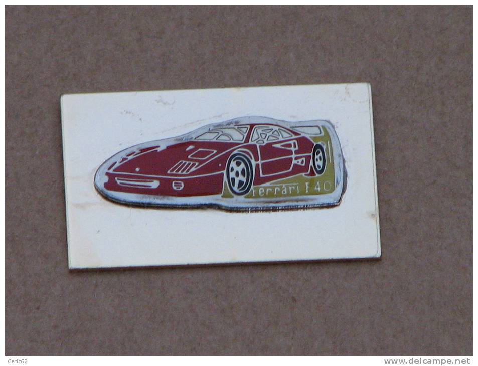 PINS FERRARI F40 EN RELIEF - Ferrari