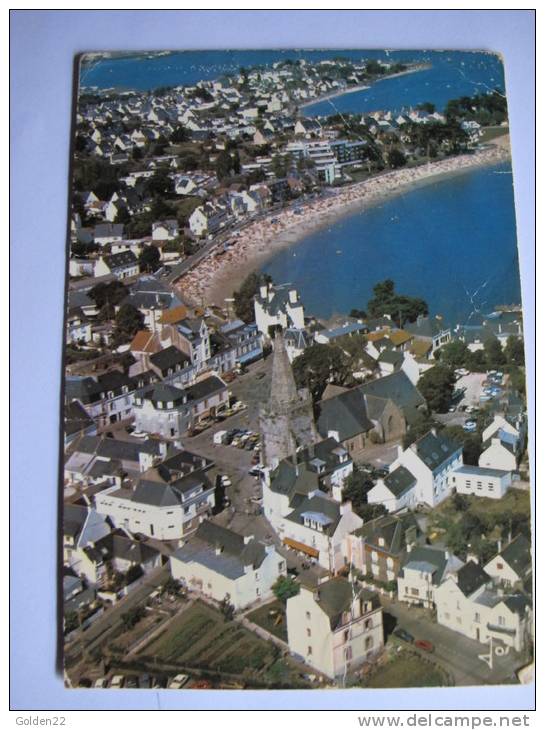 Larmor-Plage. L´église Et La Plage De Toulhars - Larmor-Plage