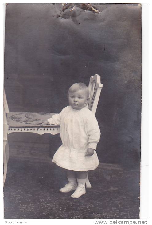 19618 Carte Photo D'enfant, Photographe Leclercq à Pont à Celles -état !- - Pont-à-Celles