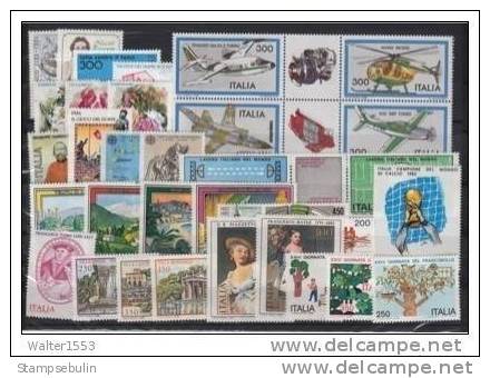 1982 COMPLETE YEAR PACK MNH ** - Full Years