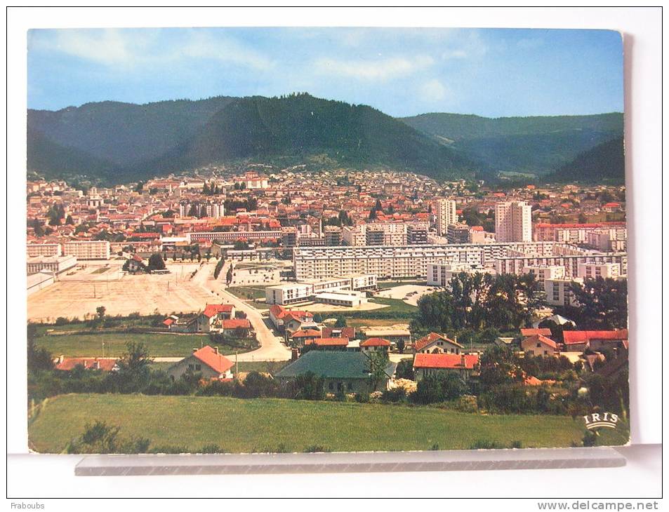 (01) - OYONNAX - VUE GENERALE - AU 1er PLAN, LA NOUVELLE VILLE - Oyonnax