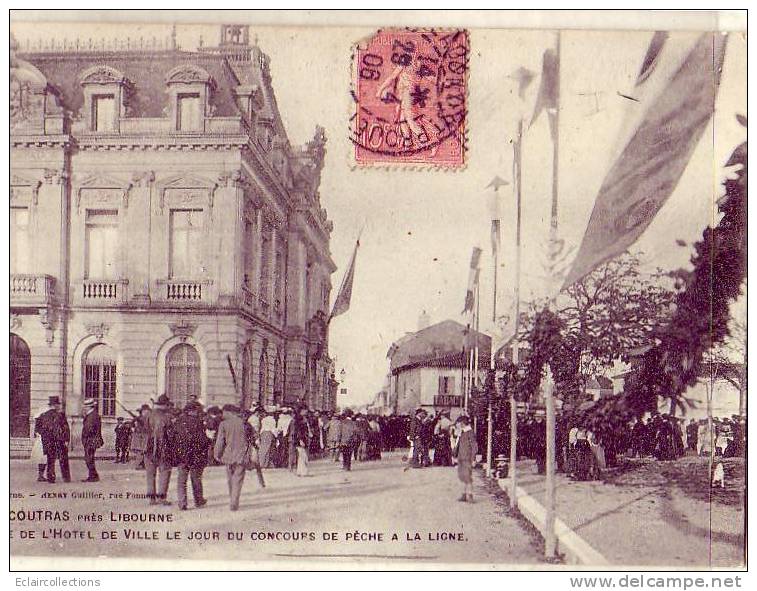 33.......Coutras.......Pl Ace  De L'Hotel De Ville Jour De Concours De Pêche A La Ligne - Andere & Zonder Classificatie