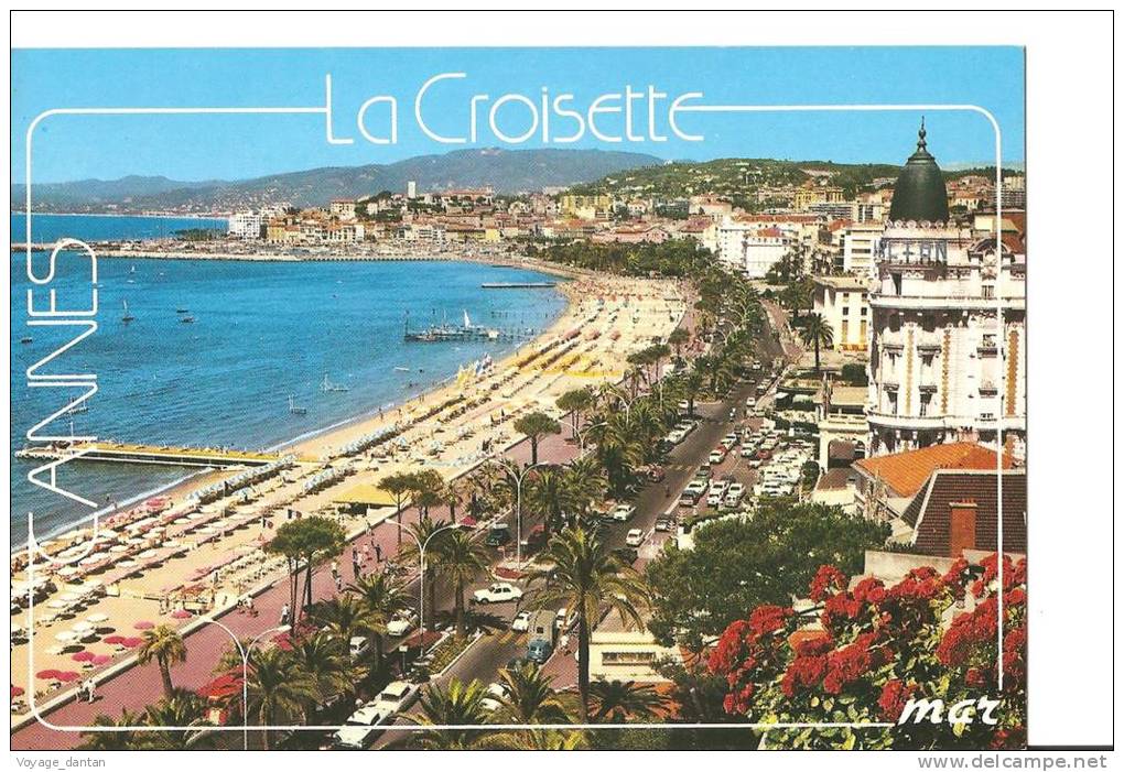 CP, 06, Cannes, La Croisette Et Le Suquet, écrite - Cannes