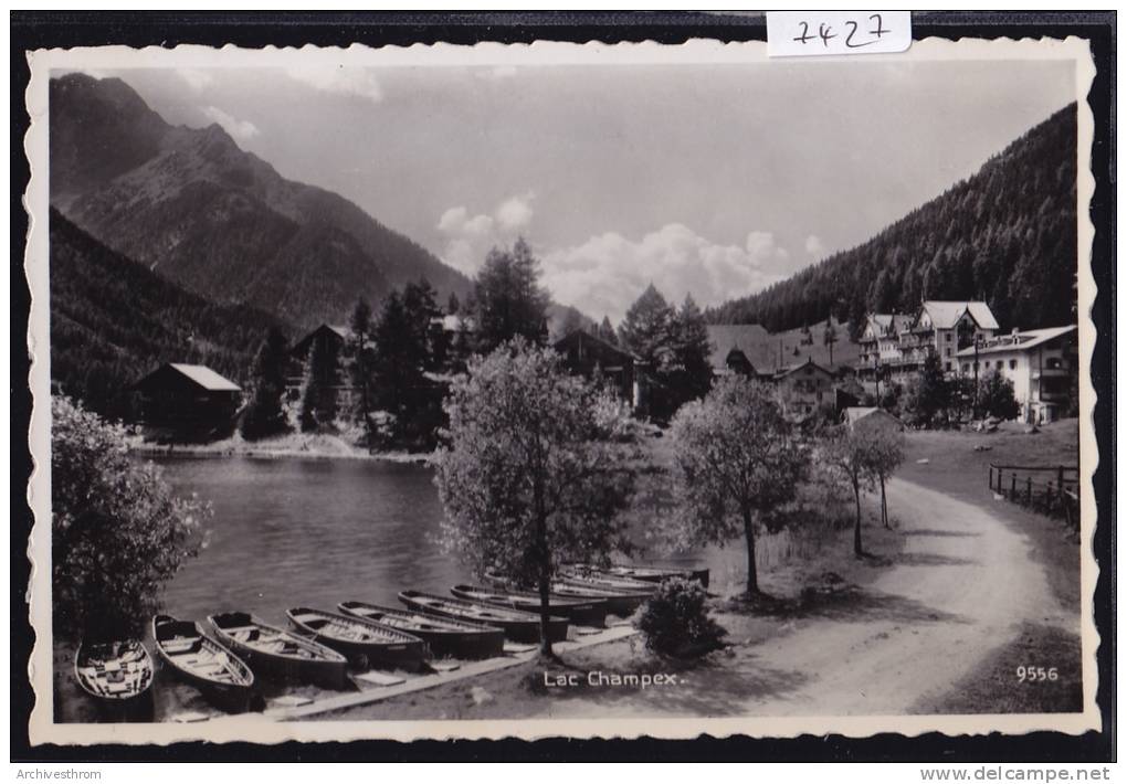 Champex - Le Petit Port, Les Barques Et La Route Non Goudronnée (7427) - Sonstige & Ohne Zuordnung