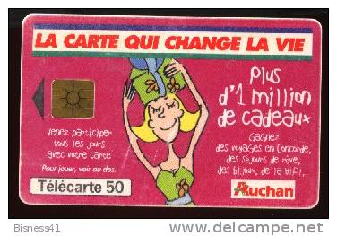 Télécarte 50u Utilisée Courant    Auchan Prune      F1012   Du 09/ 1999 - “600 Agences”