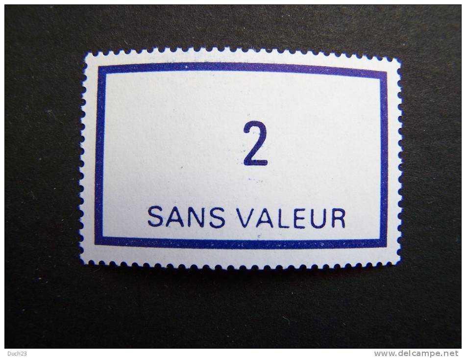 FICTIFS NEUF ** N°F215 SANS CHARNIERE (FICTIF F 215) - Finti