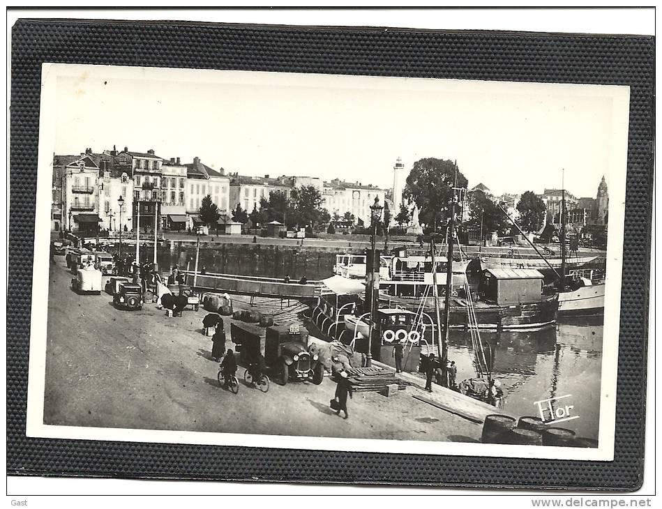 17   LA  ROCHELLE  LES  QUAIS - La Rochelle