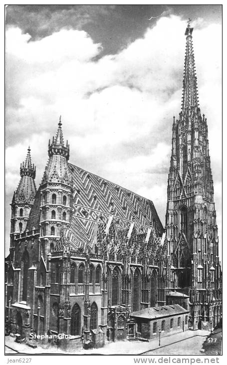 Wien, Stephansdom - Vienne, Cathédrale St. Étienne - Stephansplatz