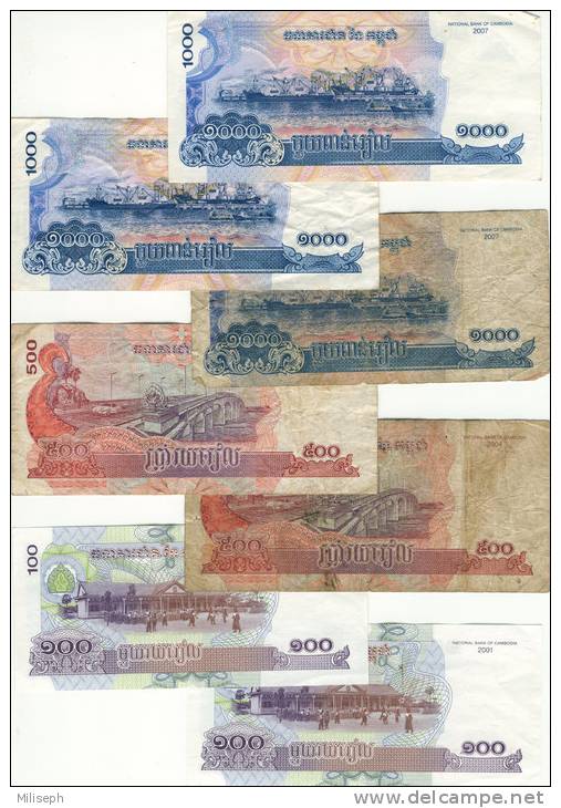 CAMBODGE - Billet De Banque En Cours (7 Billets) - Total:  4200  RIEL          (J1631) - Cambodja