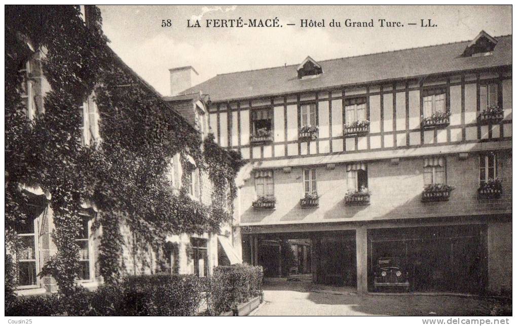 61 LA FERTE MACE - Hôtel Du Grand Turc - La Ferte Mace
