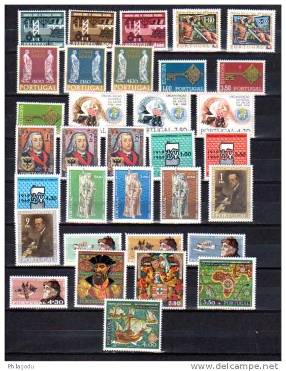 1966-68 Différentes Séries Complètes ** PORTUGAL Entre 984 Et 1072**, Cote Yvert 76,20 €, - Unused Stamps