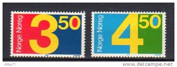 NORVEGE     Neuf  **     Y. Et T.  N°  917 / 918      Cote:  4,00  Euros - Ungebraucht