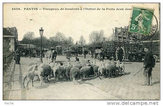 N°16495 -cpa Pantin -troupeau De Moutons à L'Octroi De La Porte Jean Jaurès- - Elevage