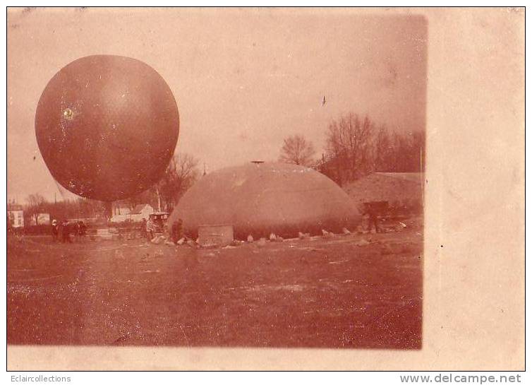 Aviation..Aérostation..M Ontgolfières..Dirigeable S..   Carte Photo Non Localisée Non Voyagée Non écrite - Balloons