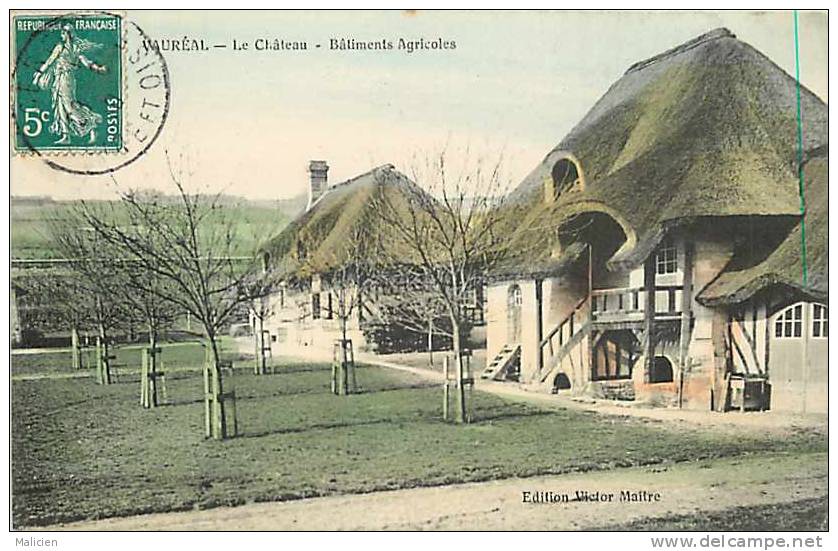 Val D Oise - Ref 489-   Vaureal - Le Chateau - Batiments Agricoles - Carte Bon Etat - - Vauréal