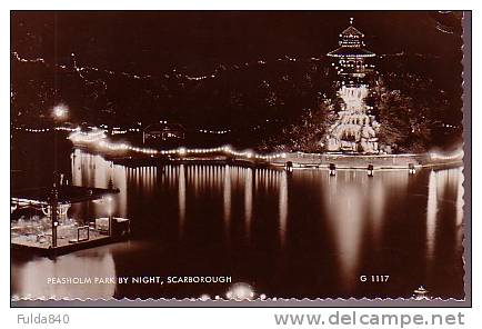 CPSM.       SCARBOROUGH.  Peasholm Park By Night.   1961. - Scarborough