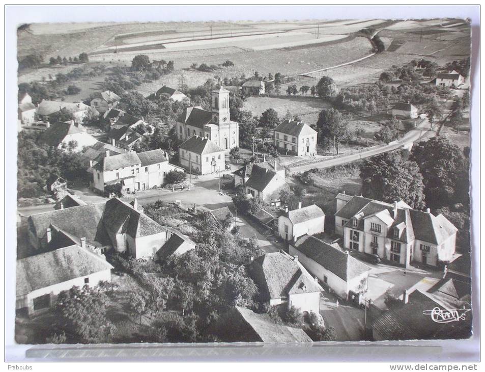 (25) - CUBRIAL - VUE AERIENNE - LE VILLAGE - EN BAS A DROITE COLONIE DE VACANCES "LE NID" - Sonstige & Ohne Zuordnung