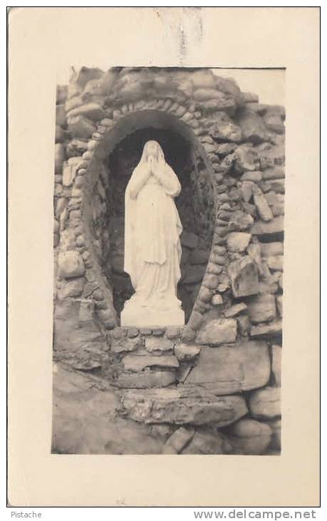 Carte Photo - À Identifier - Lieu Inconnu - Vierge Virgin Madone Madonna - Religion Christianisme - 2 Scans - Te Identificeren