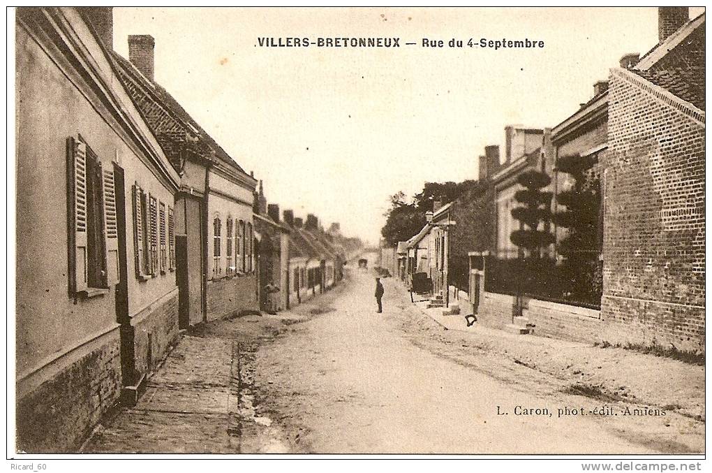 Cpa Villers Bretonneux, Rue Du 4 Septembre - Villers Bretonneux