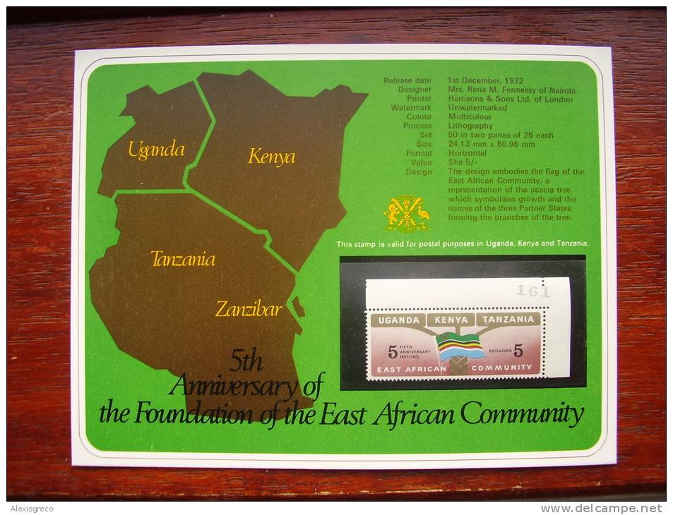 KUT 1972 5th.Anniv Of EAST AFRICAN COMMUNITY  5/- STAMP MNH On PRESENTATION CARD. - Kenya, Uganda & Tanzania