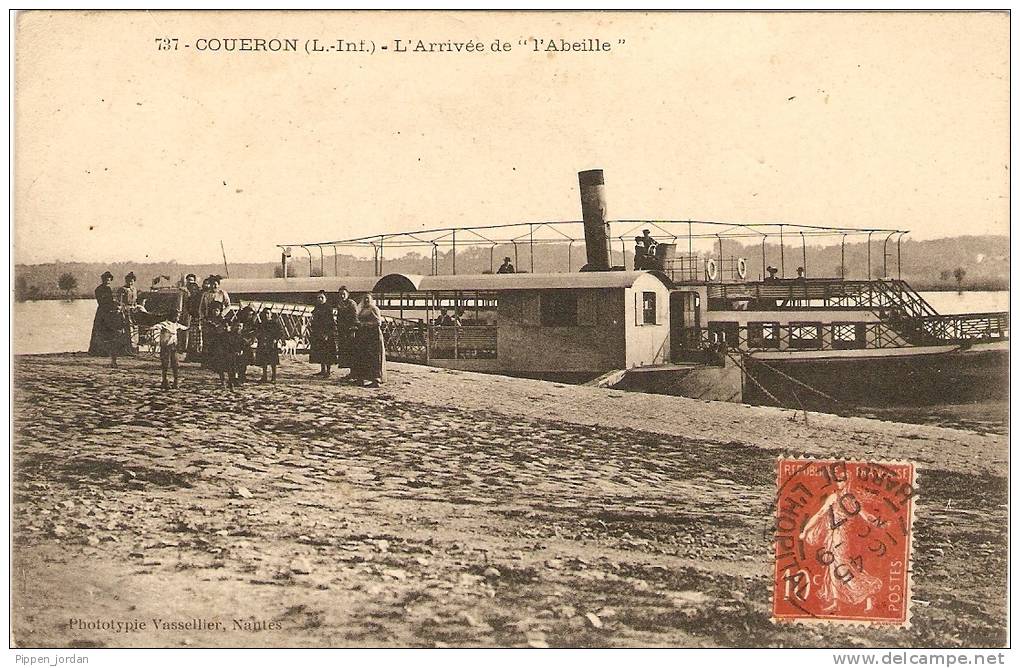 44  COUERON   L' Arrivée  De L'Abeille - Carquefou