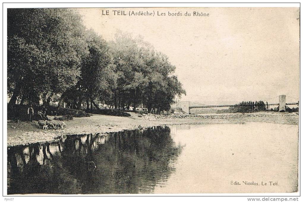 Le Teil -bergers Et Leurs Moutons Au Bord Du Rhone. - Le Teil