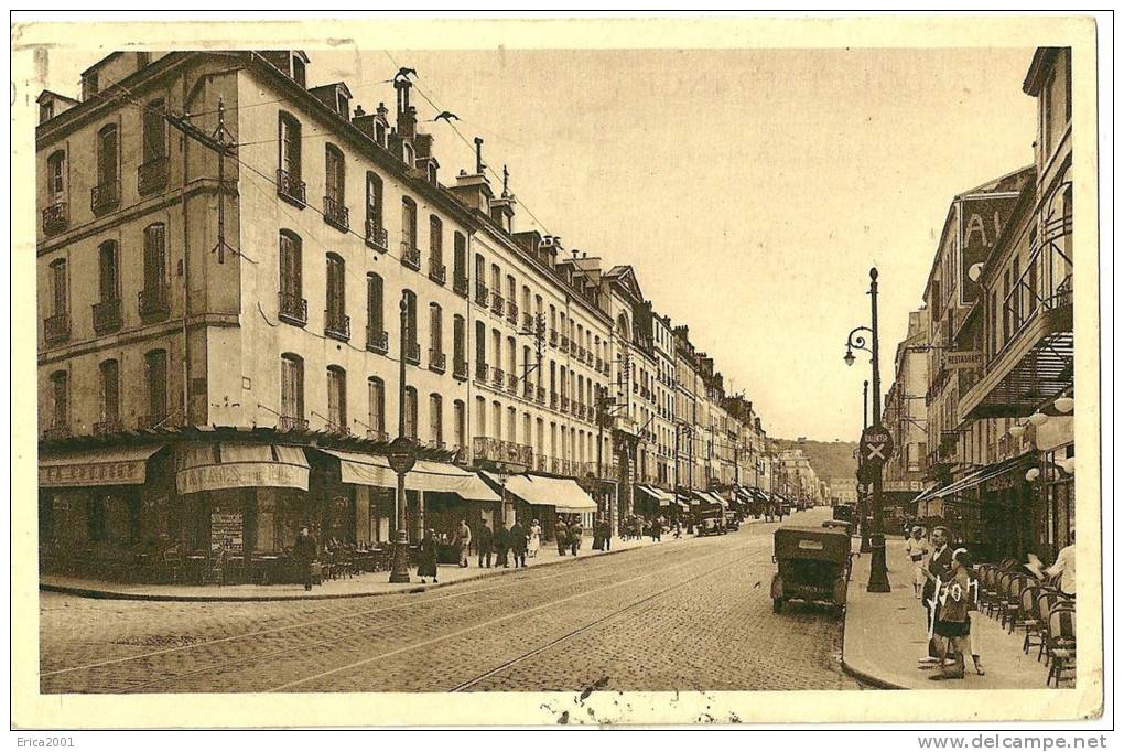 Versailles.  Rue Royale. - Versailles