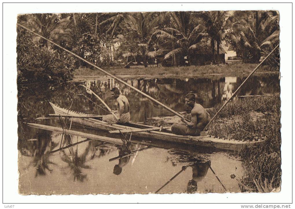 Missions  Maristes D'océanie     Pecheurs Des Iles TONGA - Tonga