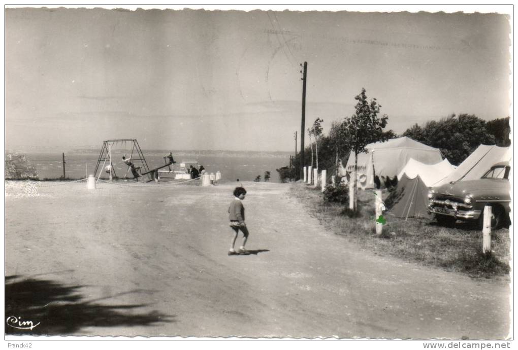 Camping. Chant Des Oiseaux - Trouville