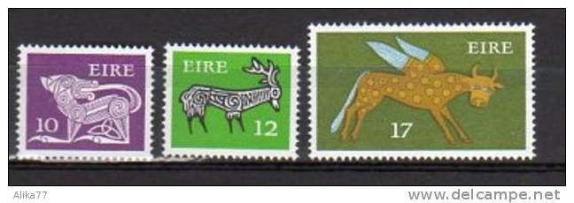 IRLANDE    Neuf  **    Y. Et T.   N°  360 / 362    Cote :  4,00  Euros - Unused Stamps