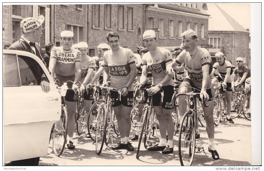 Flers De L'Orne. 61. Course Cyliste Philips. - Cyclisme