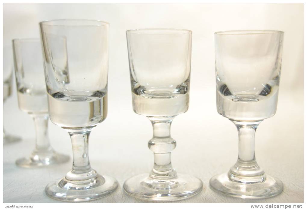 Ancien Lot De 5 Verres A Pied A Liqueur. Fin 19eme / Début 20eme Siècle - Verres