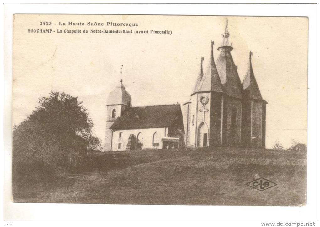 CPA  -- RONCHAMP  ( 70 ) -- Chapelle De Notre-Dame -du-Haut  --  Non  Ecrite  -- TBE - Autres & Non Classés