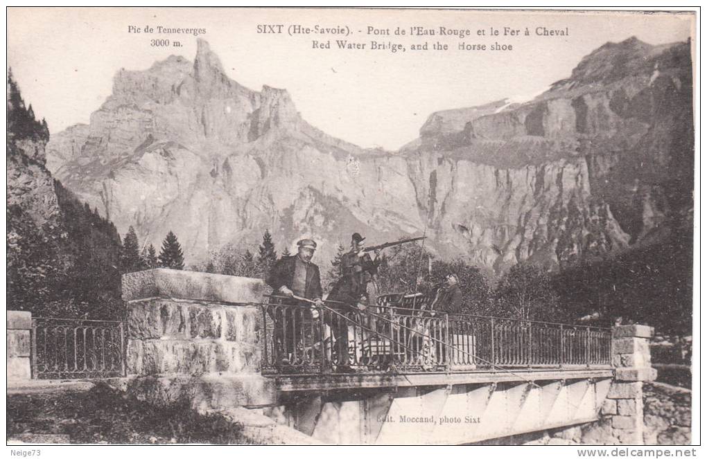 Carte Postale Ancienne De Haute-Savoie - Sixt - Pont De L'Eau Rouge Et Fer à Cheval - Chasseur - Pêcheur - Sixt-Fer-à-Cheval