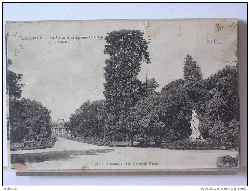 (54) - LUNEVILLE - LA STATUE D'ERCKMANN CHATRIAN ET LE CHATEAU - 1934 - Luneville