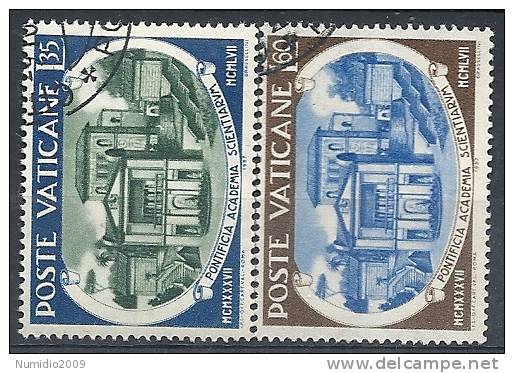 1957 VATICANO USATO ACCADEMIA DELLE SCIENZE - RR9787-2 - Used Stamps